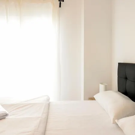 Center Downtown Apartment