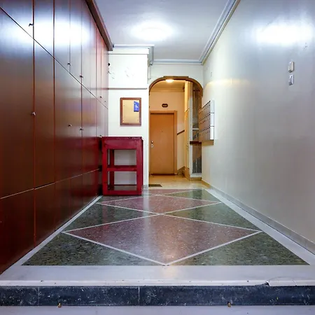 Center Downtown Apartment *